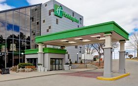 Holiday Inn Guelph Ontario 4*